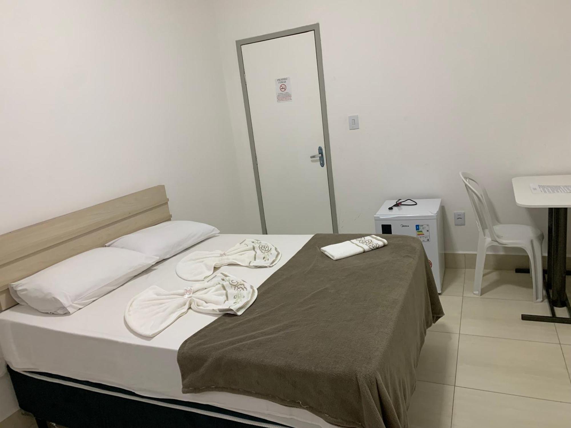 Pousada Salomao Teixeira de Freitas Buitenkant foto